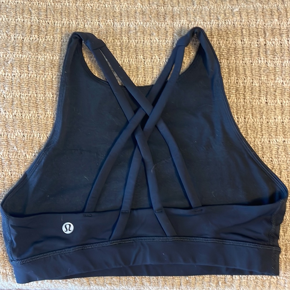 Lululemon high neck energy bra